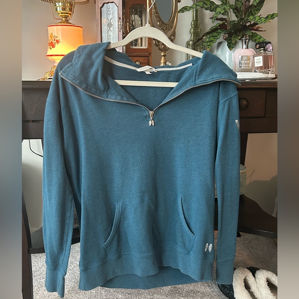 Victoria Secret Crew Neck w/ Angel Wing Zipper Detailing